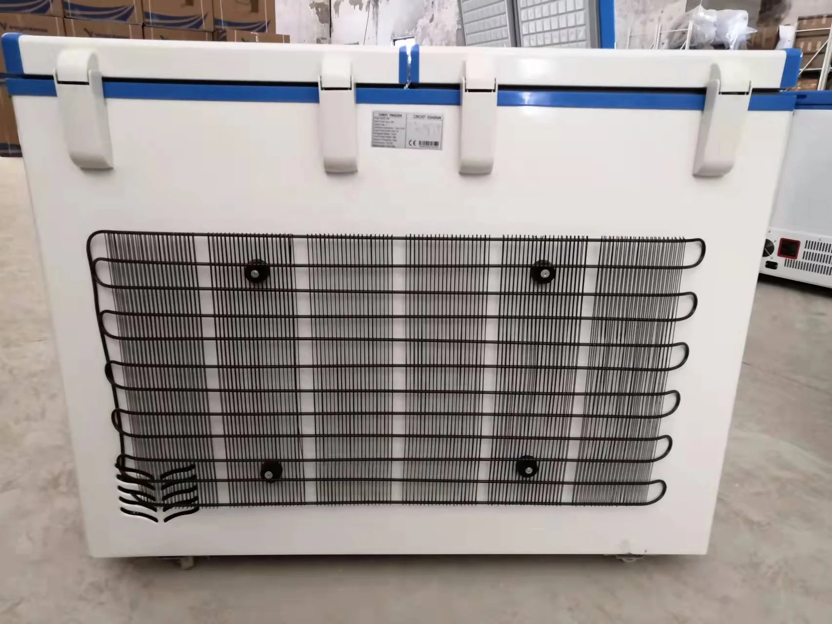 268L12V DC CKD freezer  compact hot sales portable propane solar deep chest freezers