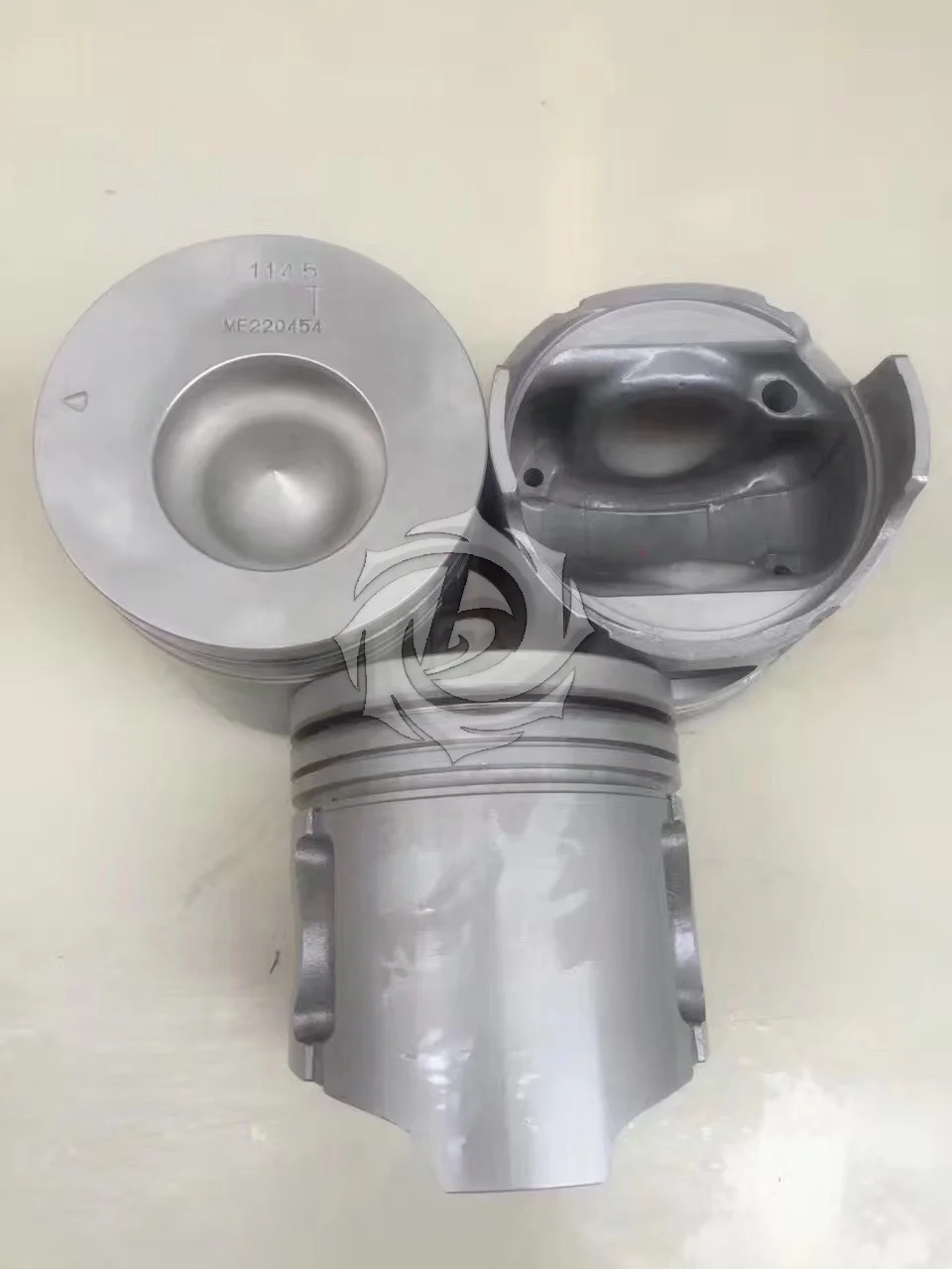 Набор поршней для Mitsubishi 4D34 6D34 Поршень двигателя ME220454