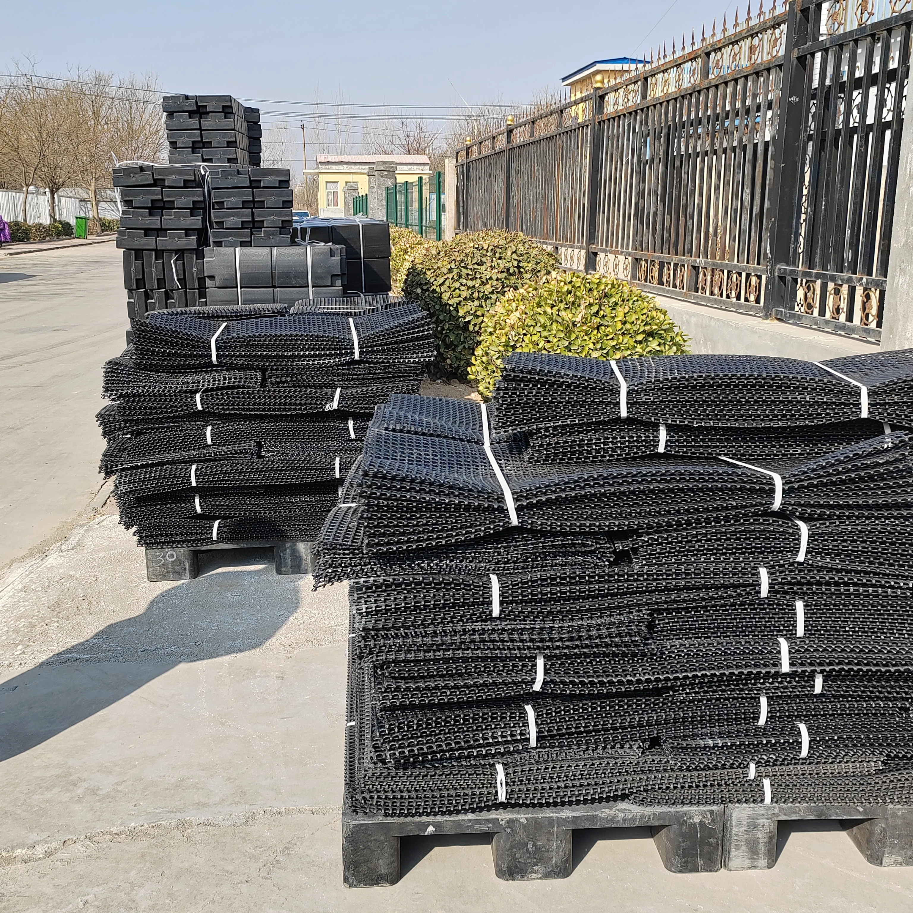 Купить высокое качество HDPE материал квадратный устричный сетчатый мешок из Китая