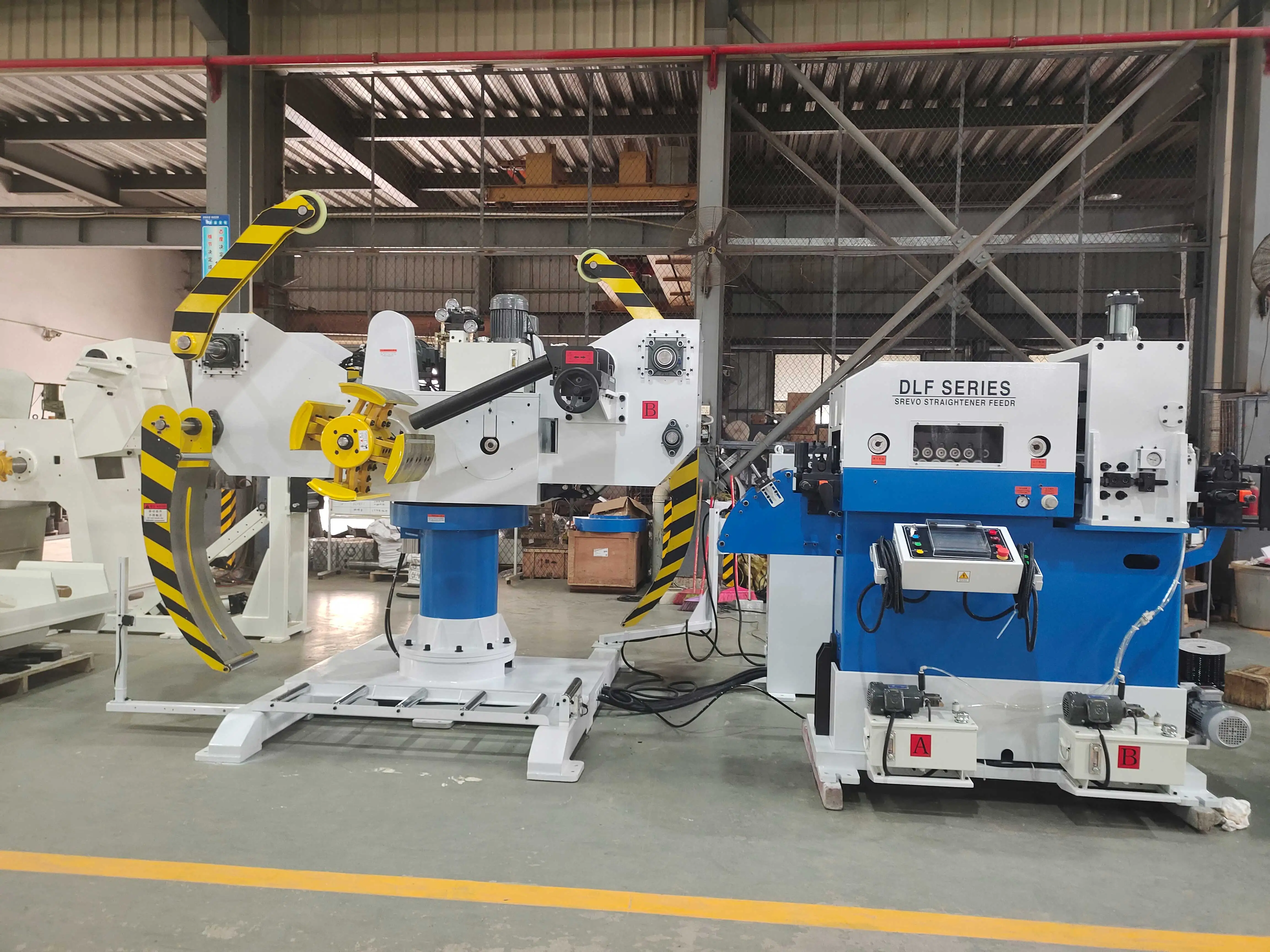 Space-saving Metal Coil Decoiler Straightener and Servo Roll Feeder for Auto Parts Production Line
