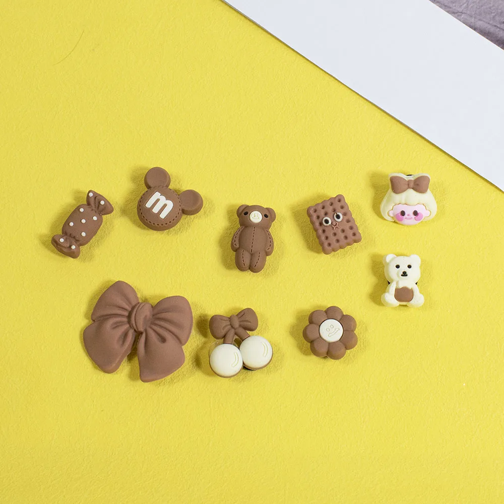 Популярные аксессуары 2023 croc charmsDIY с молочным чаем, милые Мультяшные Мягкие Пластиковые Подвески croc для детей