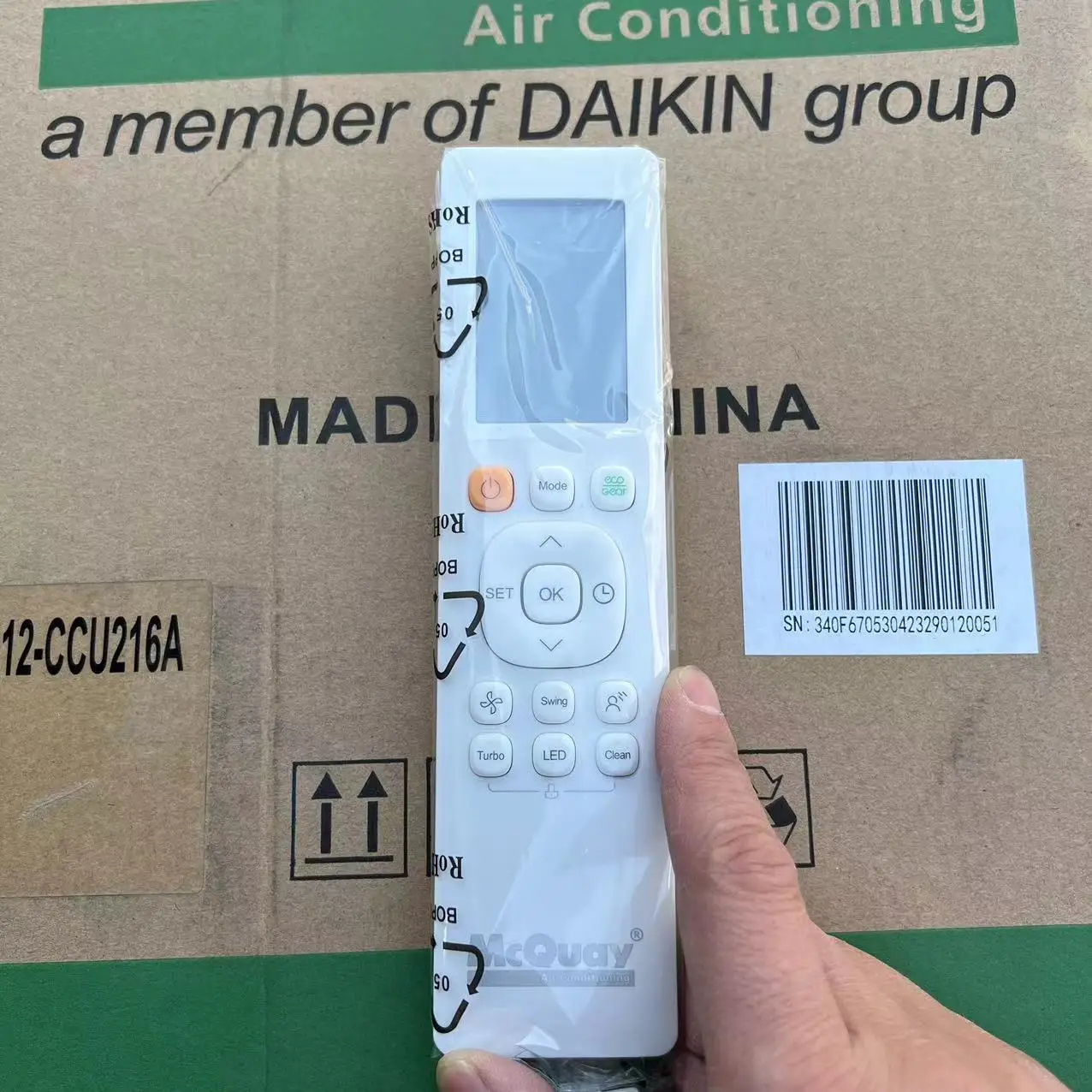 USA leading brand Mcquay hotel air conditioner split 12000 Btu Units R410A DC inverter cooling only 220v 60hz top quality