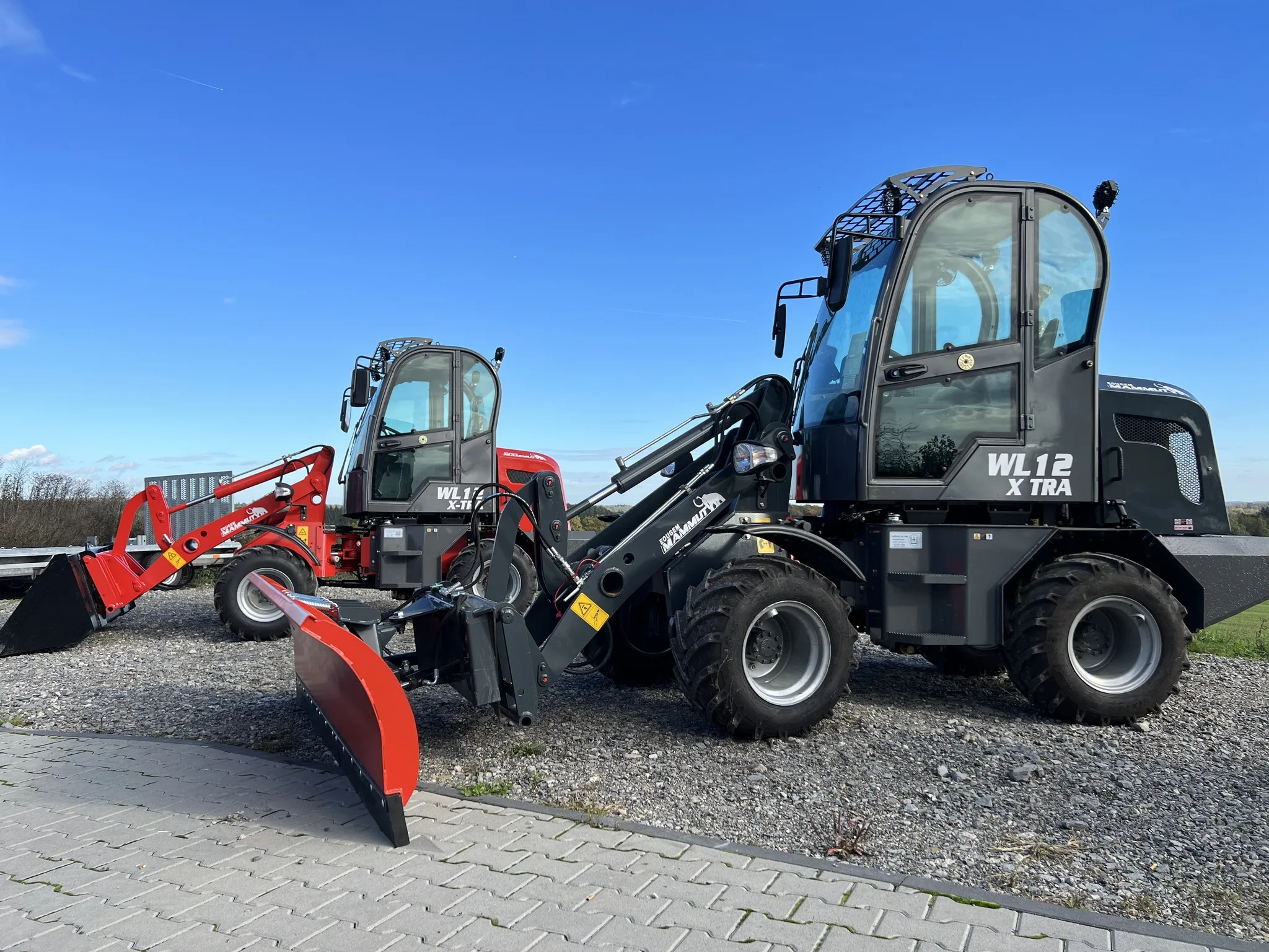 Mammut Wholesale mini Wheel loader WL12 0.8ton CE Approved multifunction articulated mini wheel loader