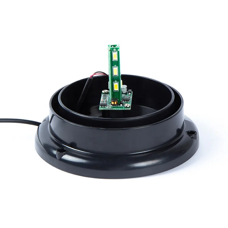 Aviation obstruction warning lights for tower