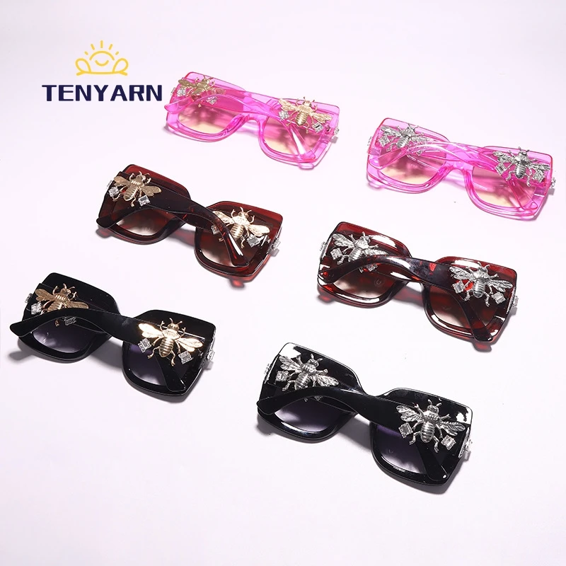 Tenyarn Luxury High Quality Big Square Oversized Bee Bling Rhinestone Diamond Women Men Shades Sun Glasses Sunglasses 2022