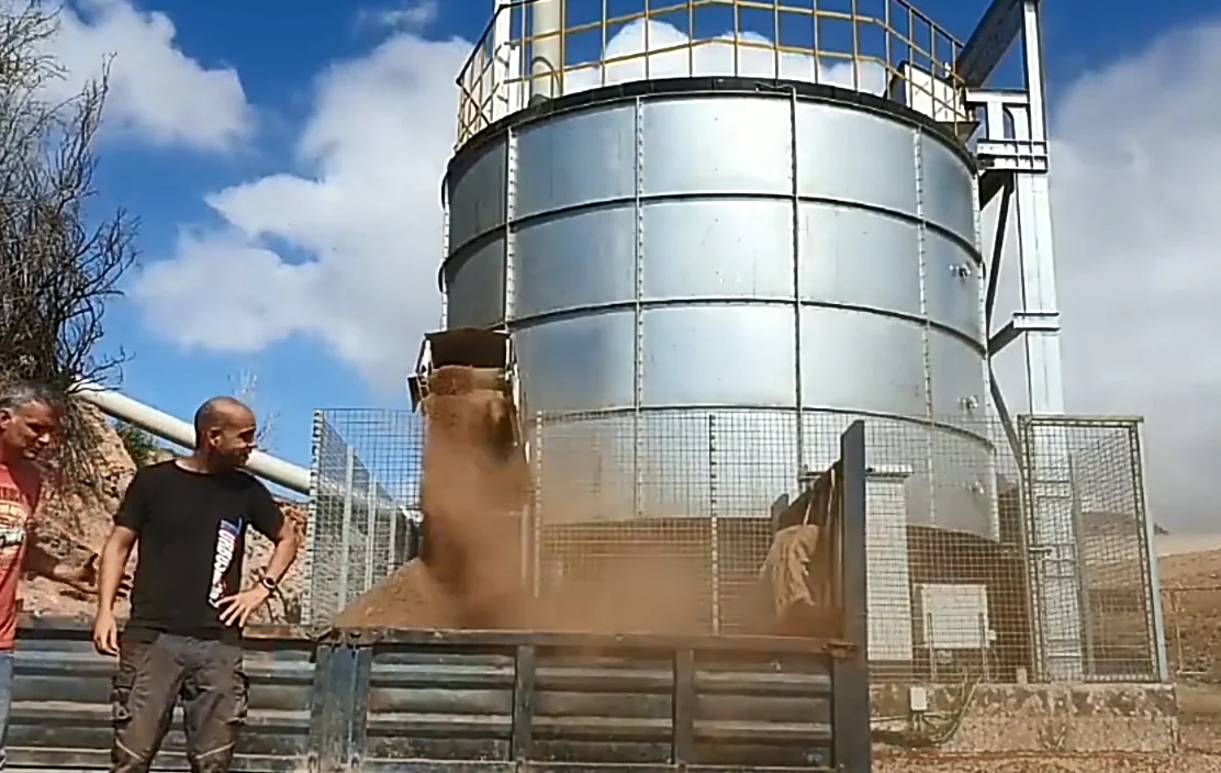 Large organic solid waste projects Organic treatment equipment Solid conversion fertilizer