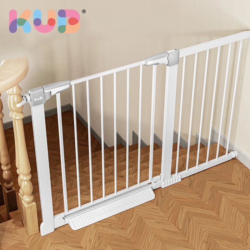 KUB Eco-Friendly Safe Durable Retractable Baby Safety Gate Material No Holes Needed Baby Gates Fence for Stairs Home