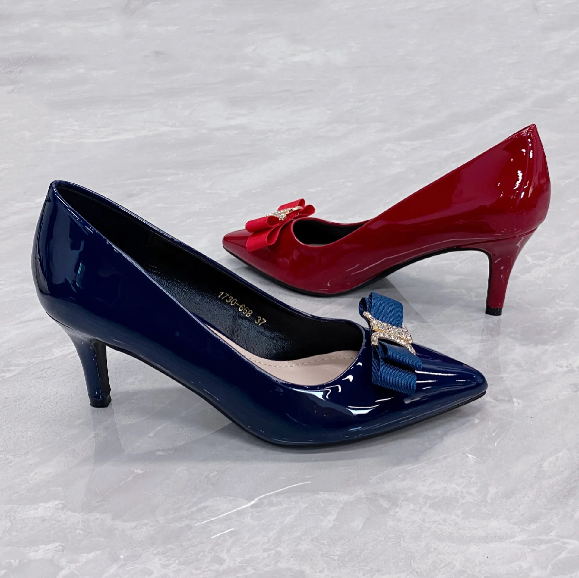 Factory direct selling comfort womens low heel office shoes outdoor slip on thin heels shoes for female