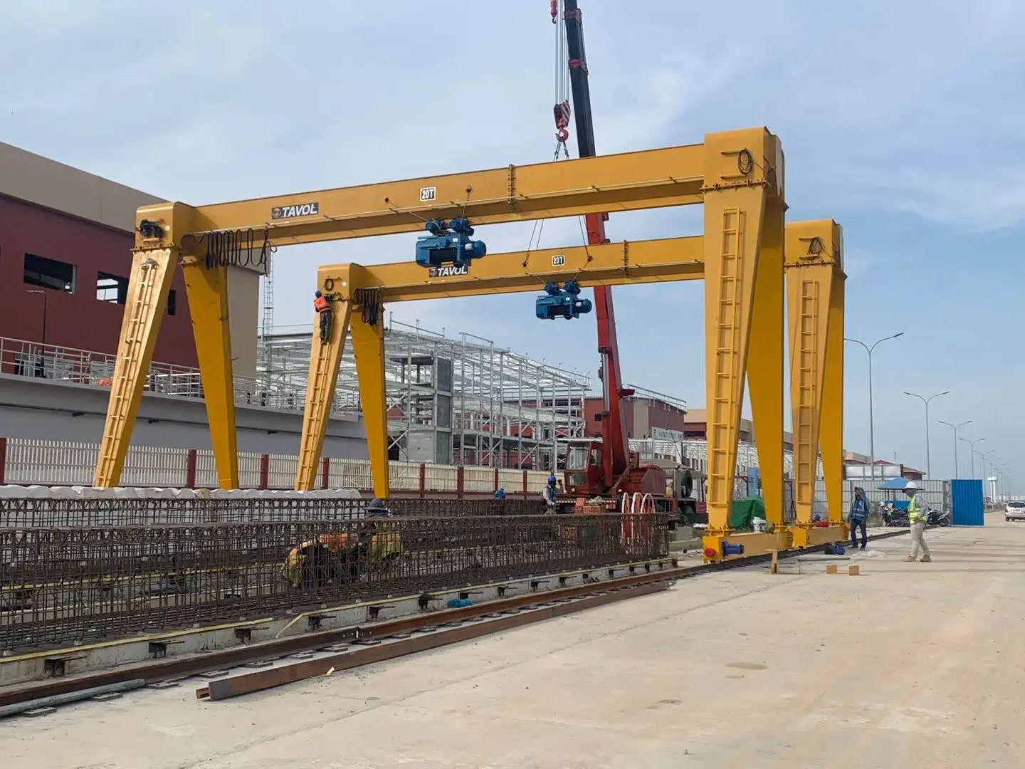 MH type universal 15ton electric hoist single beam gantry crane