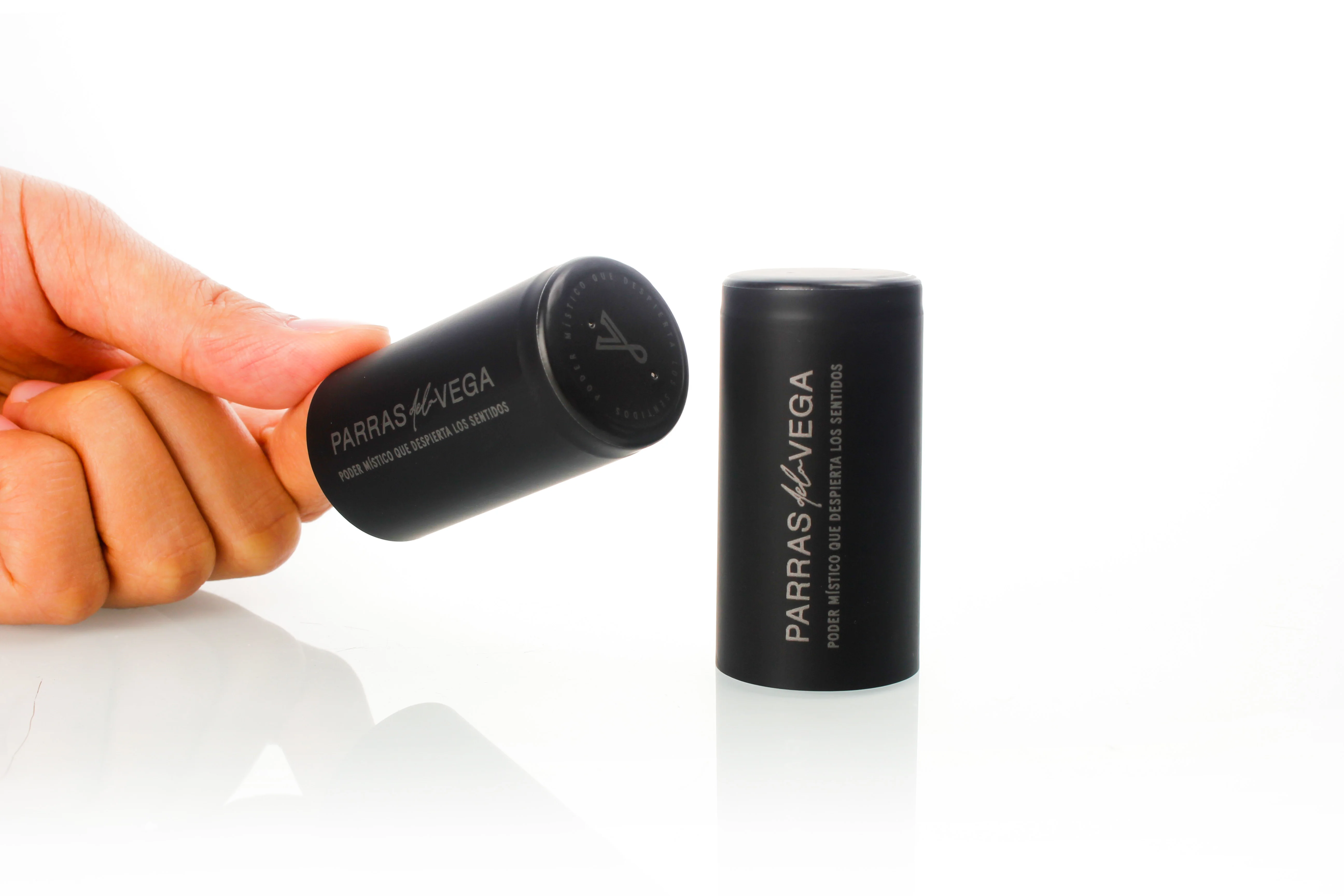 Customizable Pvc Capsule 30*50mm Free Sample Plastic Heat Shrink For Bottle Caps custom Logo Easy Tear 30*60mm Cheap Wrap Sleeve
