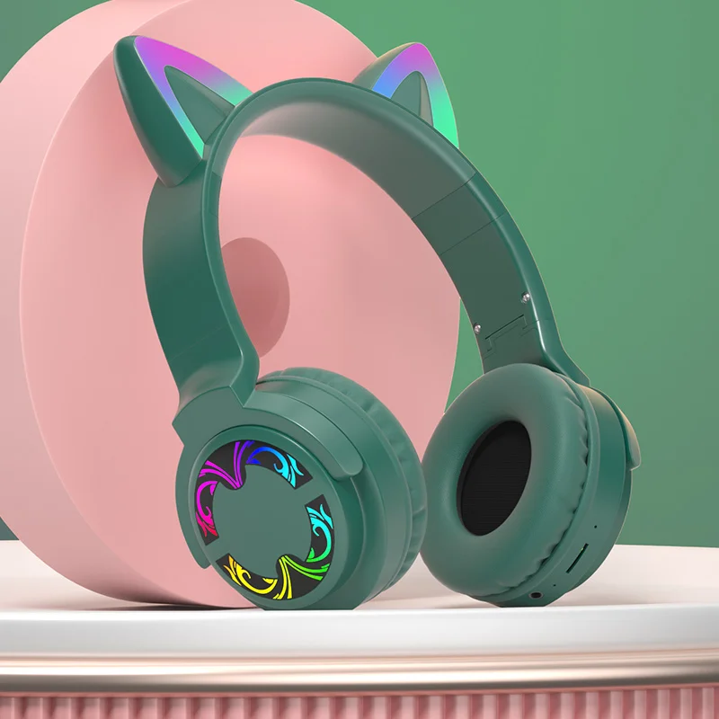2021 New Product Cute in-ear Girl Pink Gaming Audifonos Children Cartoon Wireless Headphones