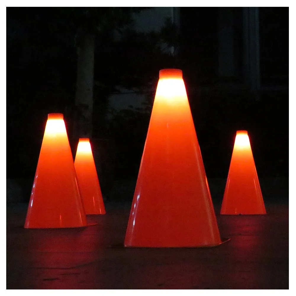 LED Light Up Marking Warning Traffic Cones Speed Agility Sport Cones For Soccer Basketball Football Athletics Drills Training