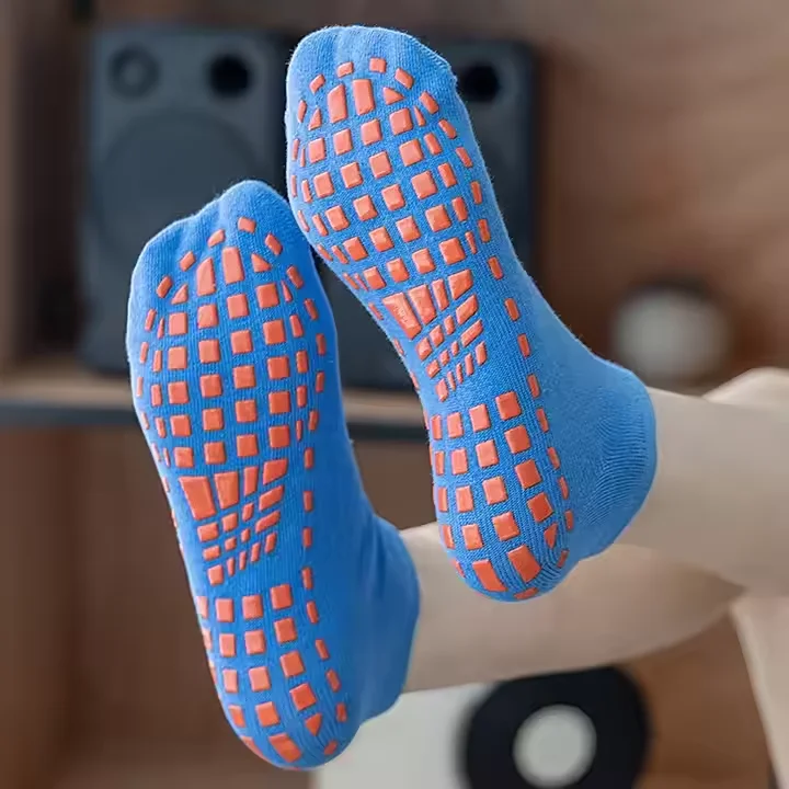 Custom Logo Yoga Woman Adult Stockings Anti Sip Sock Fitness Ankle Soft Silicone Sole Dance Barre Ballet Pilates Grip Yoga Socks