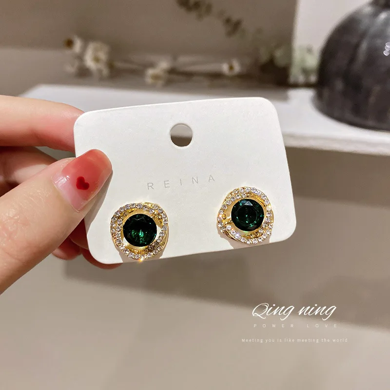 Jewelry 925 silver needle South Korea East Gate fashion new diamond earrings net red temperament design sense jewelry women