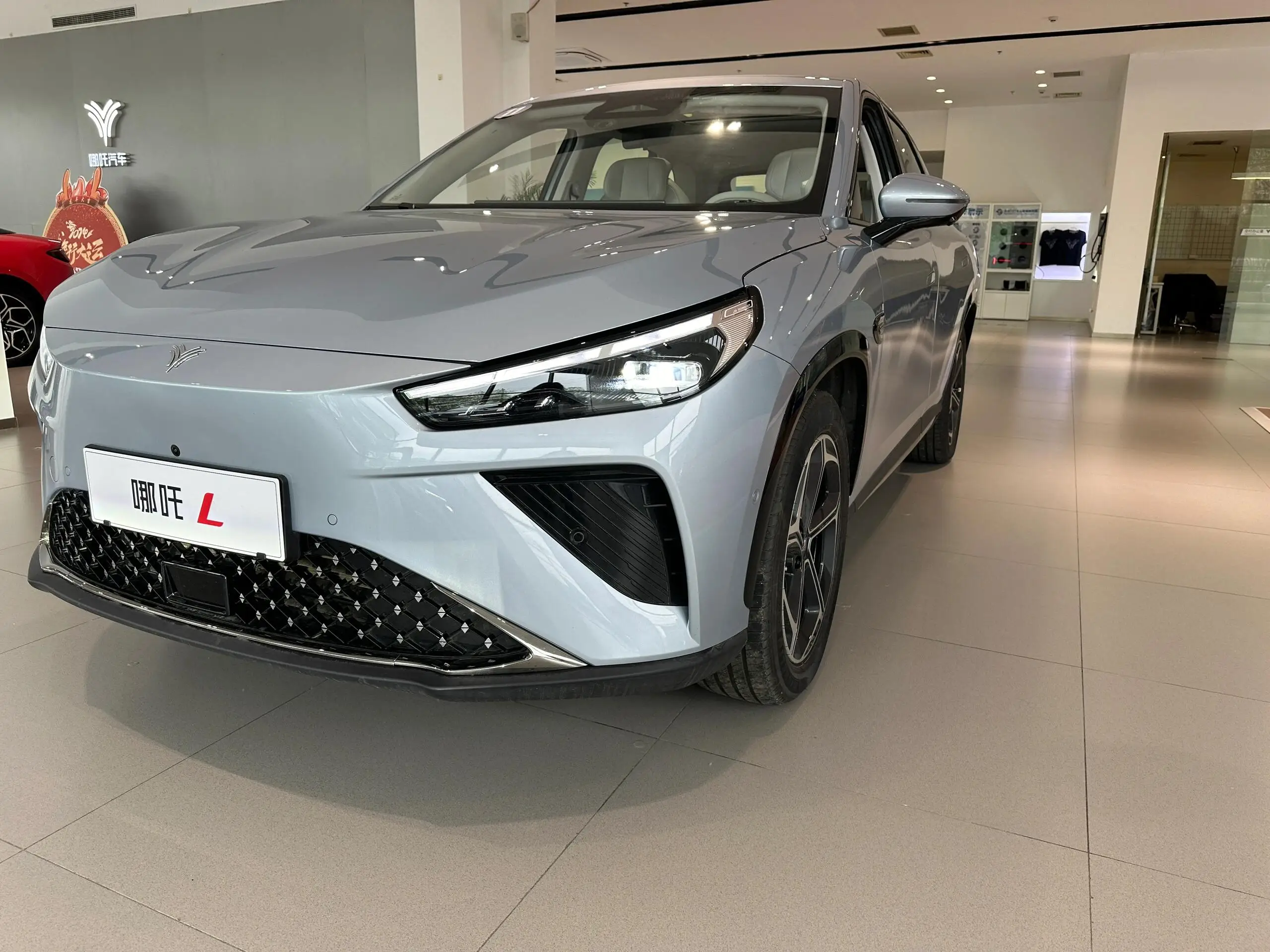 NETA L 2024 новый китайский автомобильный рынок Neta новые энергетические электромобили 5-дверный 5-местный подключаемый Гибридный Электромобиль внедорожник