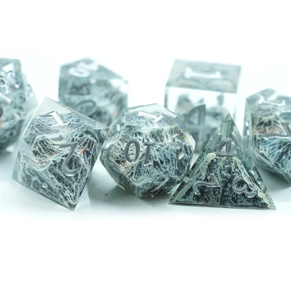 Online Multiplayer Dice Game 16mm 20 Sided Letter Starry Green Blue Polyhedral Dice set Stone Inside