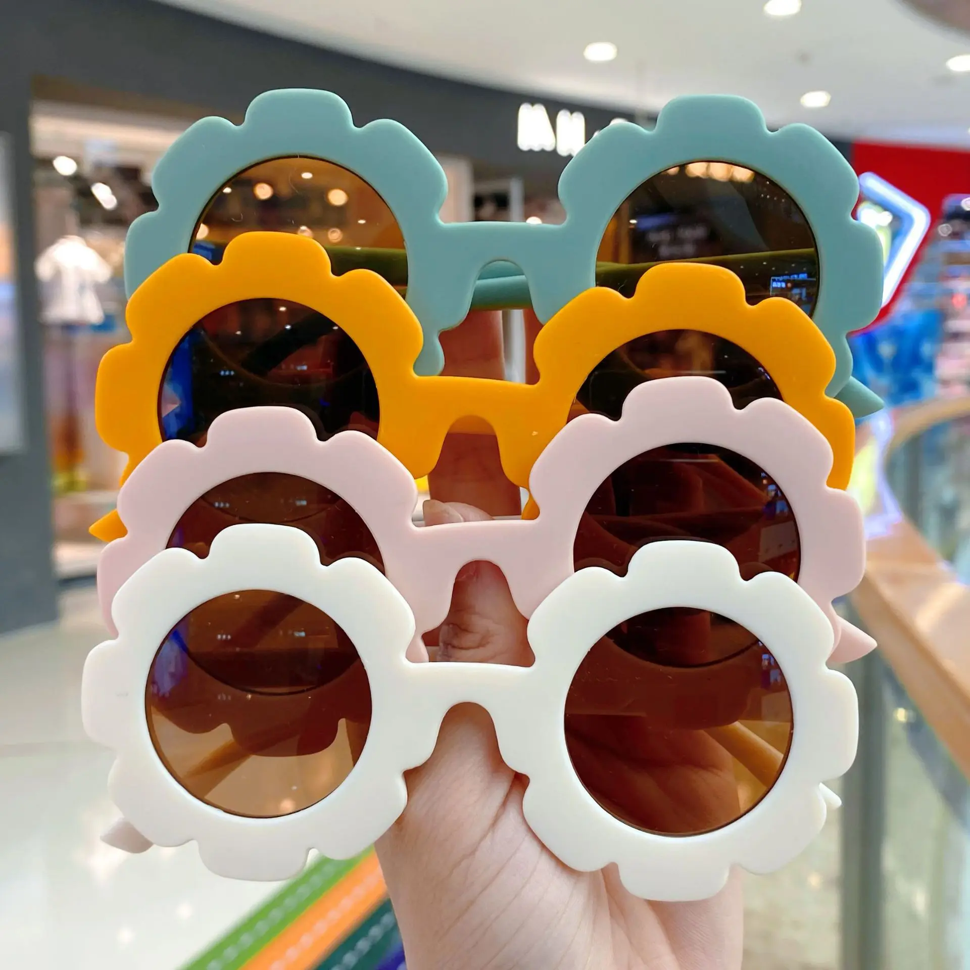 FanYue wholesale fashion cute Sunflower 2022 sunglasses baby children shades boys girls sunglasses kids flower sunglasses pink