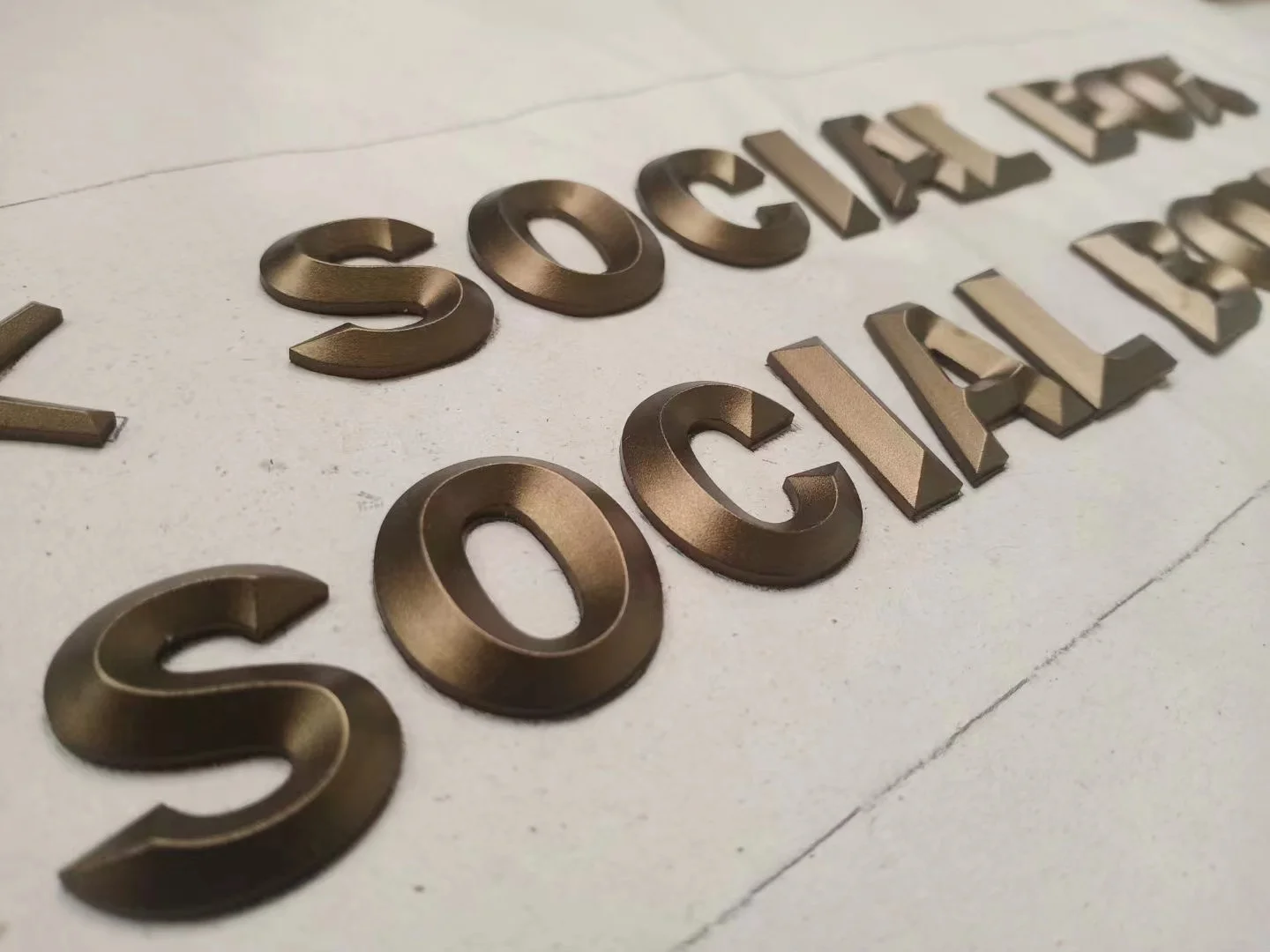 Hot selling 3D Custom metal letter High-end room number letter 3D carving letters