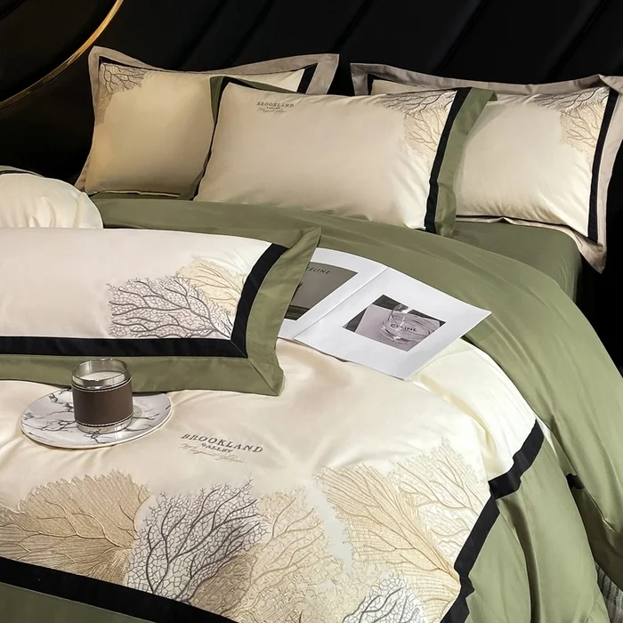Retro European French Style Long Staple Duvet Cover Sets Floral Embroidery Top Quality All Season King Queen Size 4Pcs