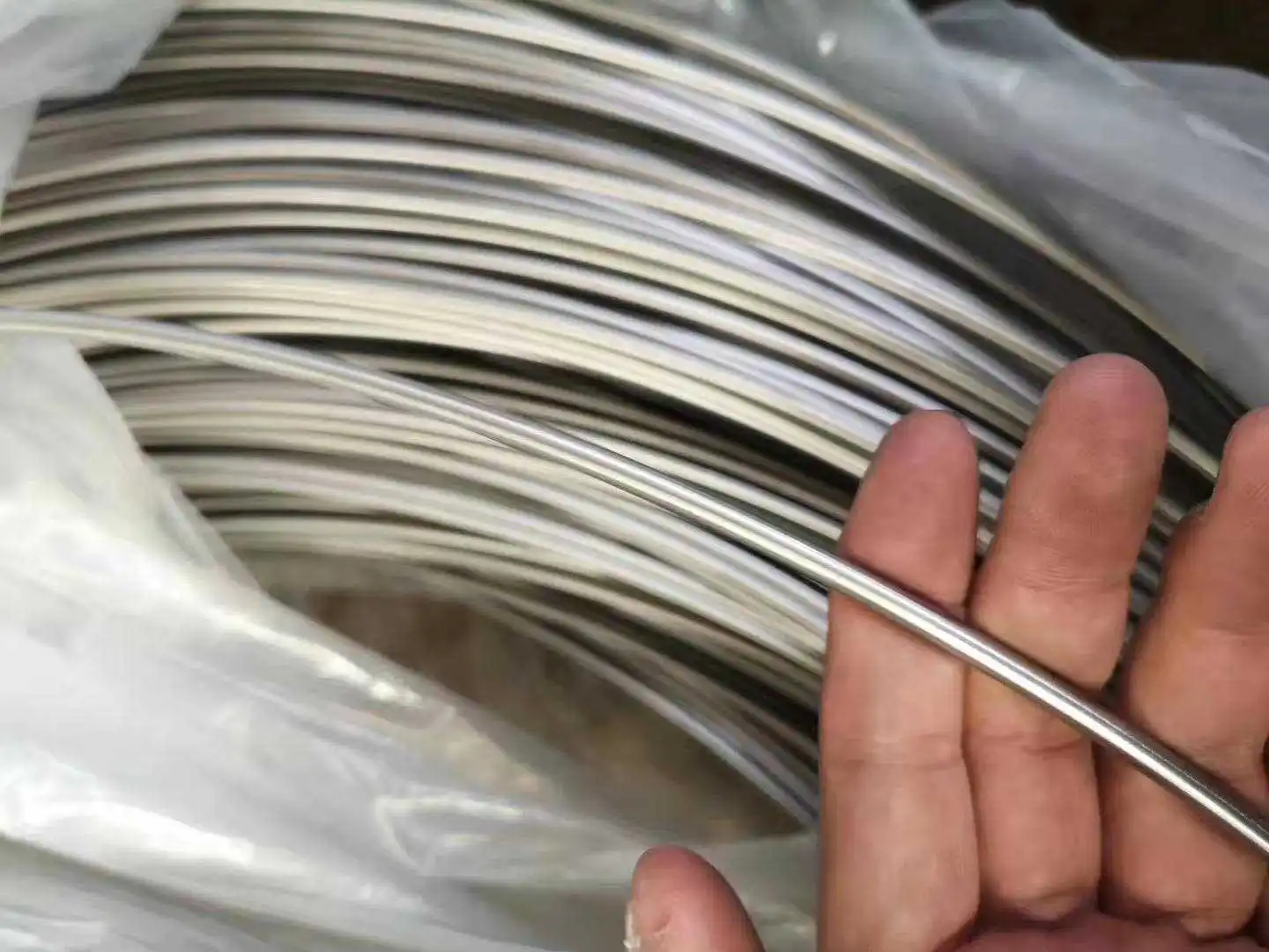 Factory Price Per Kg Gr2 Gr5 Gr12 Industry 1.2mm 1.6mm 2.0mm 2.4mm titanium fishing wire