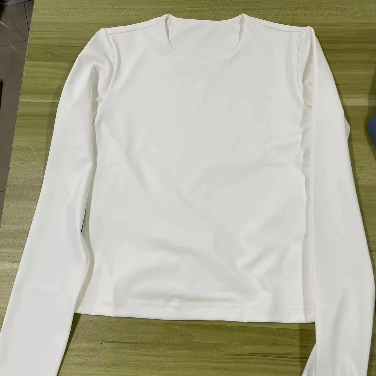 Luluxixiyaya 2024 Cherry Red Mist Crew Neck Double Layer Body Fit True Size Blank Long Sleeve T Shirt for Lady