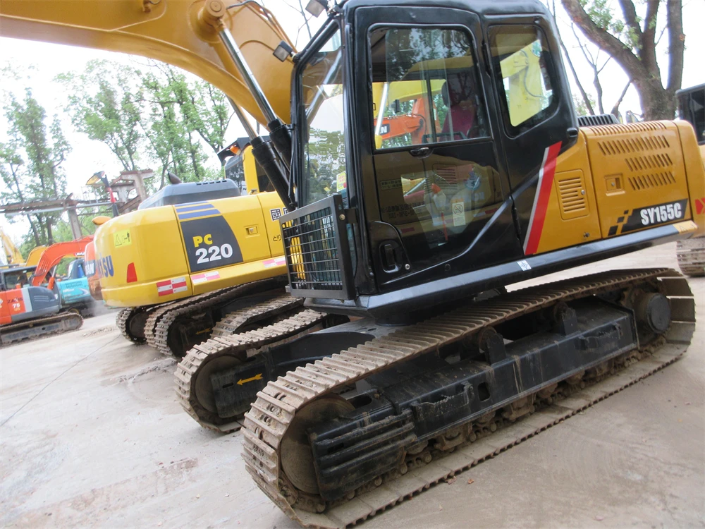 Экскаватор SANY SY155H работающий по низкой цене