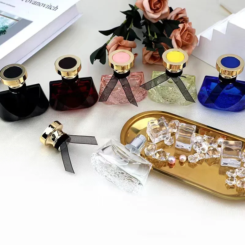 New style high-grade black ribbon 30 ml 1 oz. Refillable square travel perfume spray bottle