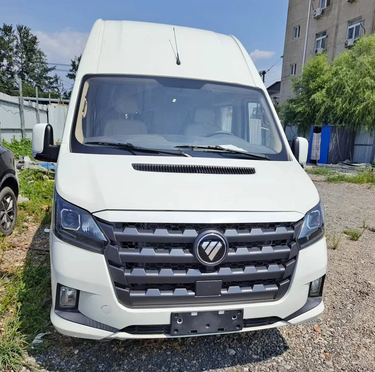 New diesel 17 seats Foton Toano passenger van bus in diesel gasoline 2.0T mini van bus