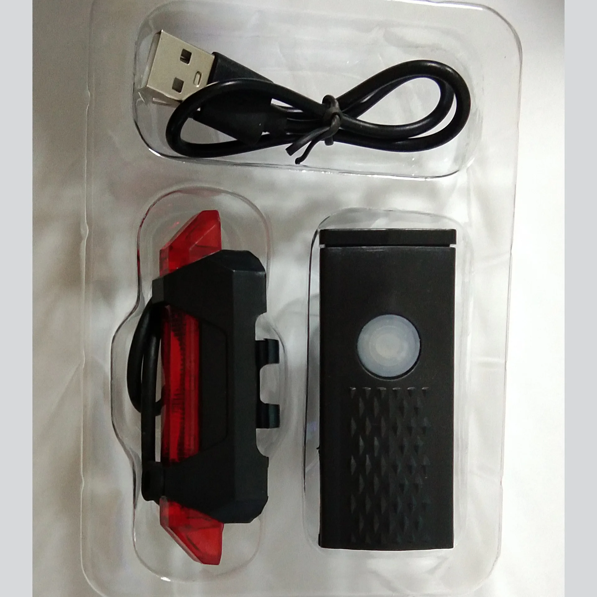 Hot Sales Mountain Bicycle Headlight Rechargeable Flashlight Riding Equipment Accessories Set Night Cycling Lights