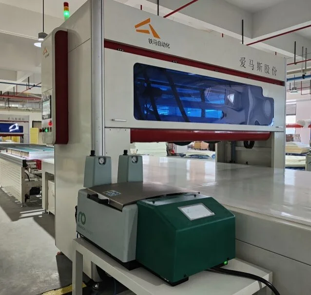 mattress hotmelt glue spraying machine