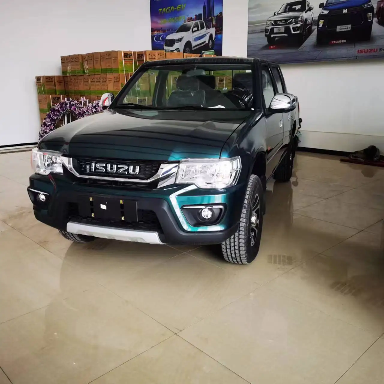 2023-2014 New  Diesel 4 doors 5 seats pickup Isuzu  3.0 AWD Pickup/ Cheap Used PICK UP