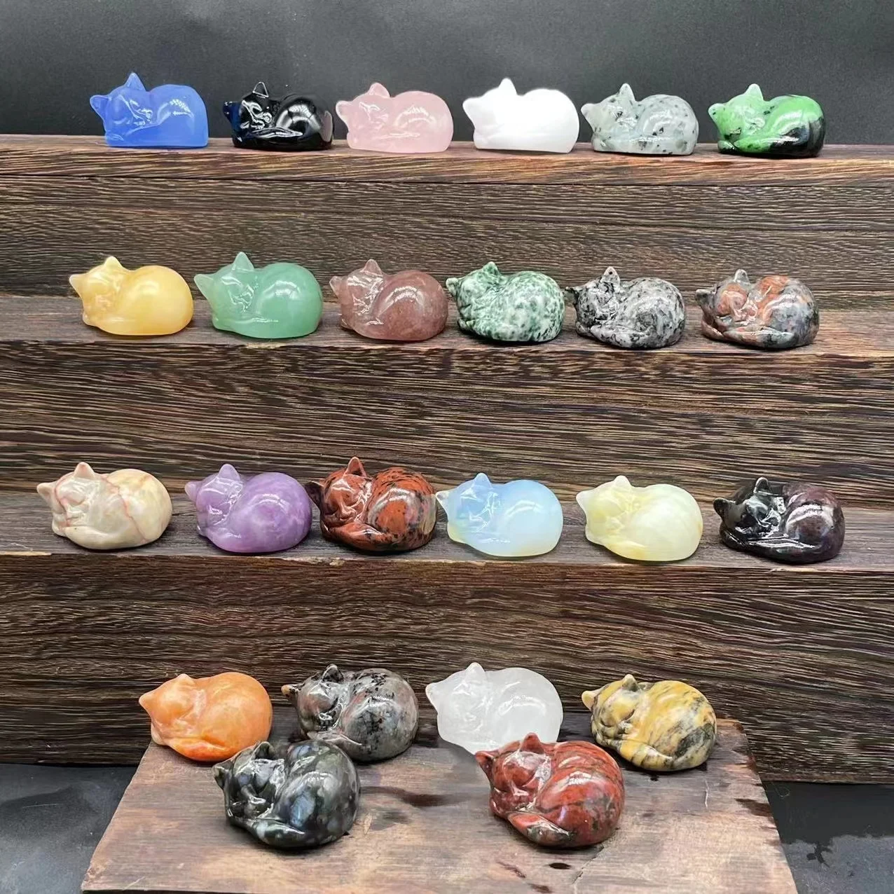 Factory Price Wholesale 1.5 Inches Natural Crystal Gemstone Sleeping Cat Healing Crystal Carvings For Decoration