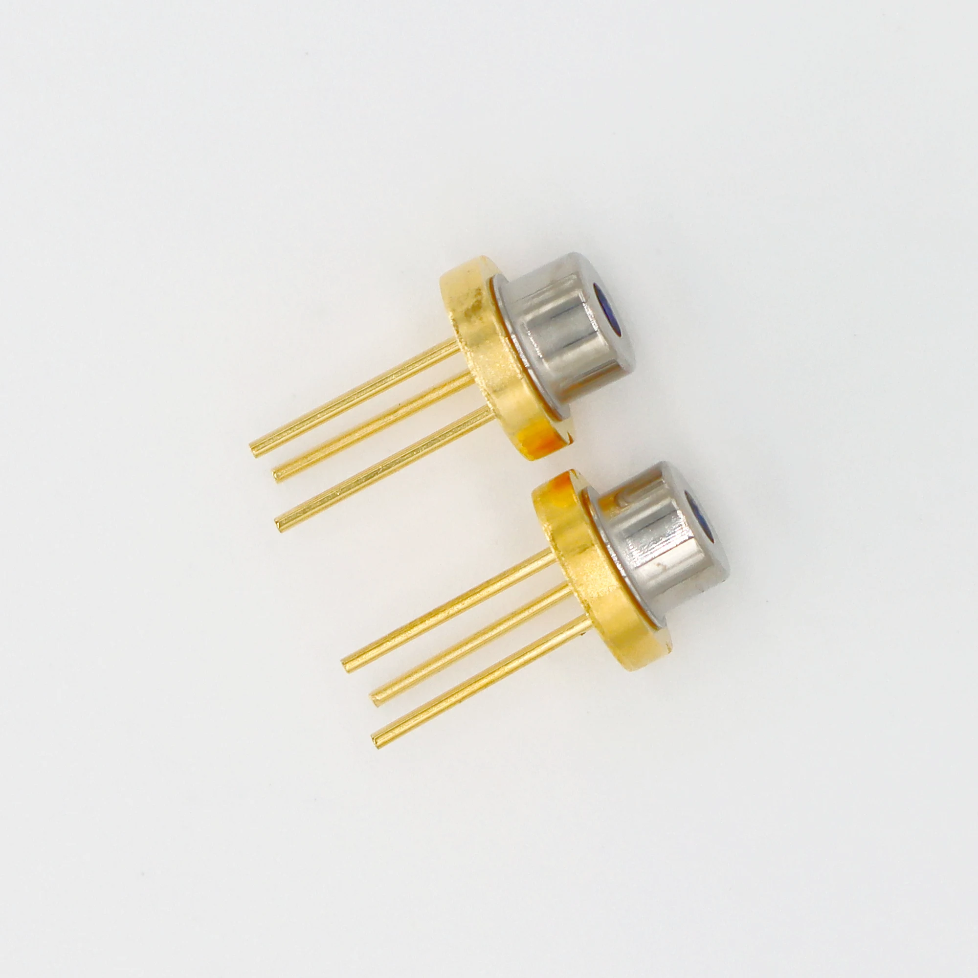 Electronic component EEL LD chip 75w 905nm Laser diode TO56