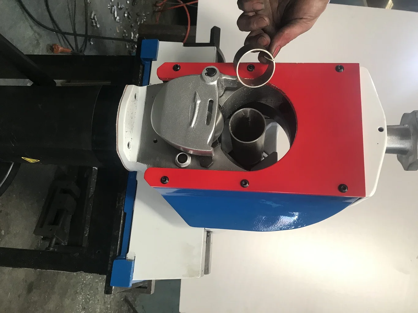 Orbital professional stainless steel pipe circular saw copper tube cutting machine