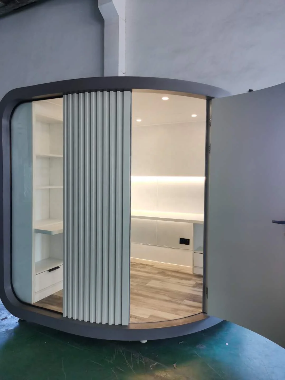 Modern soundproof private room acoustic 1 seater space meeting pod Office portable Mobile Single Pod