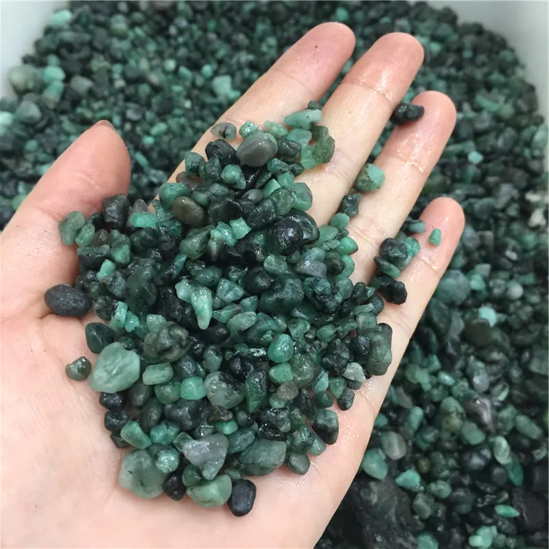 Precious Natural Emerald Gemstone Crystal Rough Stone Gravel Mineral for Fengshui