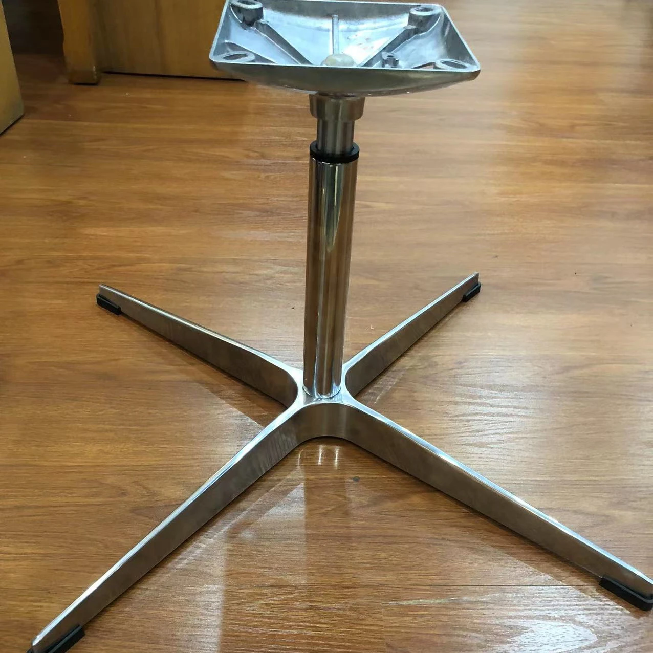 Factory Direct Sale Aluminum Swivel Chair Base For Leisure chair Dinning Chair