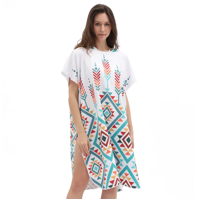 Manufacturer Design Custom Print Sustainable Sublimation Quick Dry Microfiber Poncho Beach Towel UPF 50 100*80cm