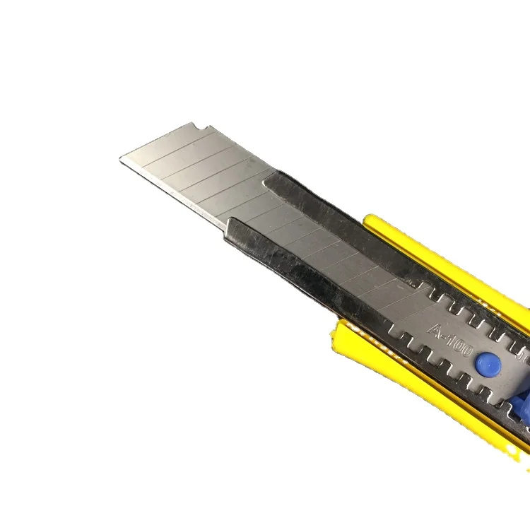 2024 Sharp high-carbon steel blade utility knife factory direct sales 18*100mm utility knife
