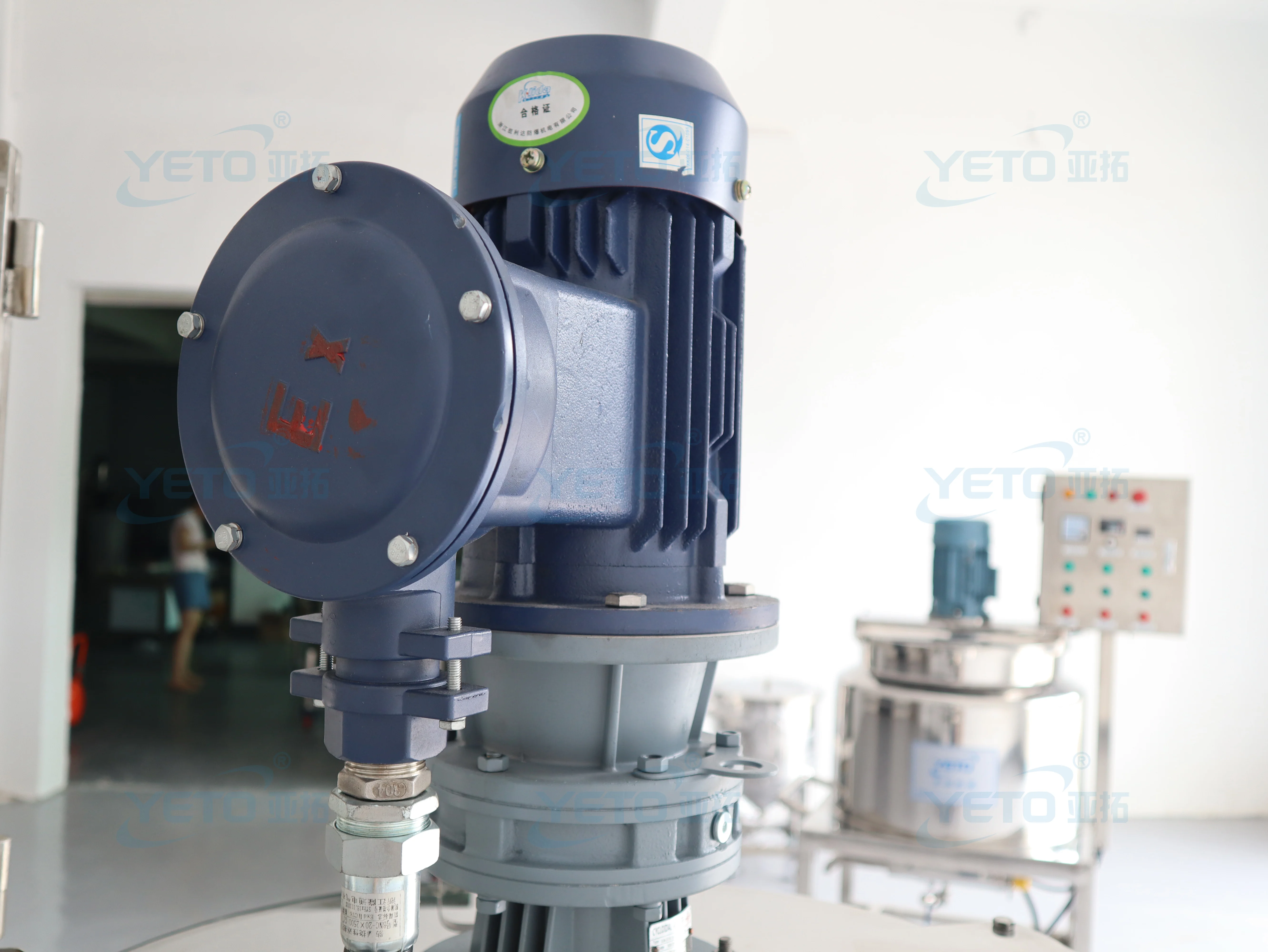 Essential Oil Industrial Liquid Soap High Shear Speed Homogenizing Emulsifier Reactor Mixing Equipment Agitator Motor Controller