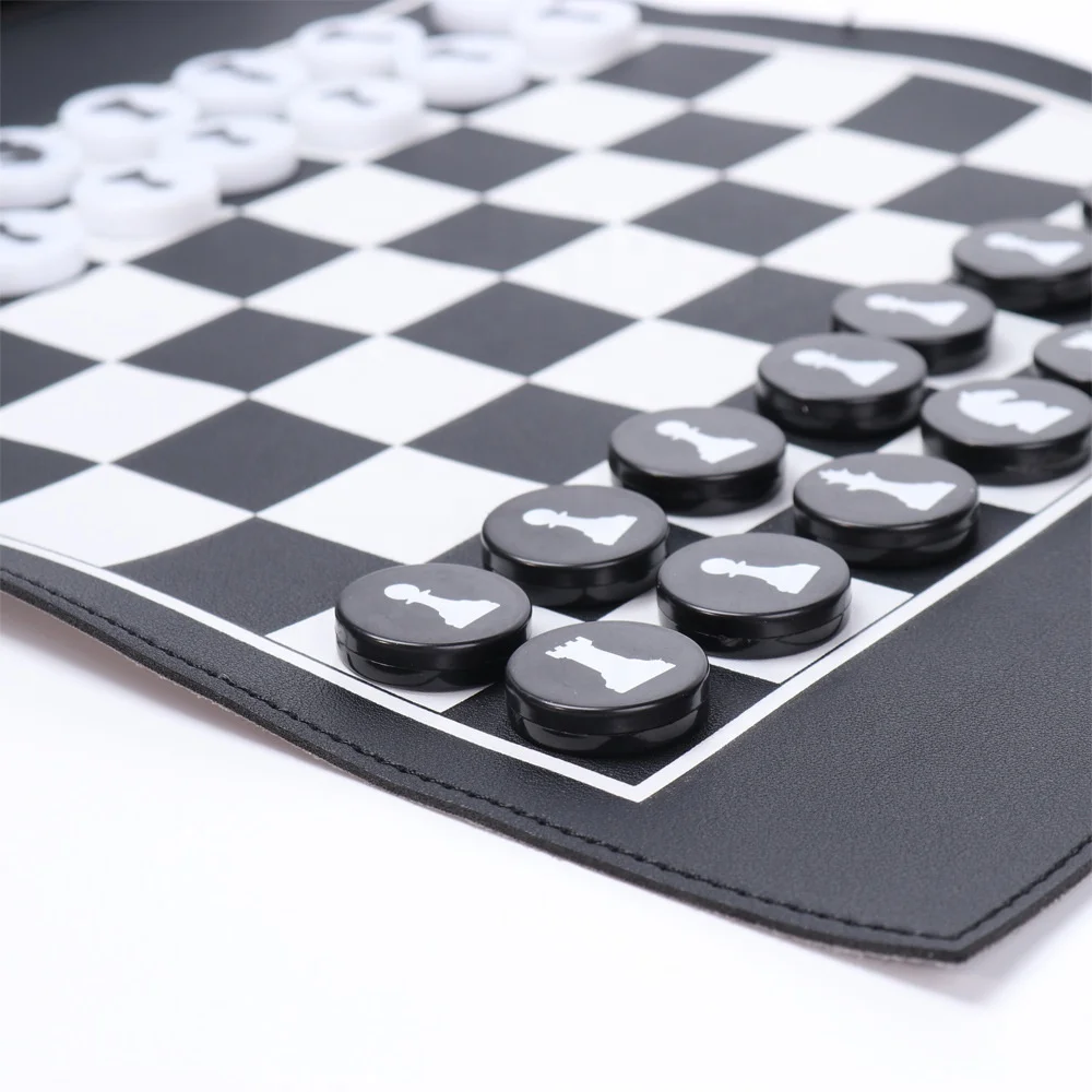 PU Leather Roll Up Chess Set 32 Chess Pieces for Family All Levels Teens PU chess board
