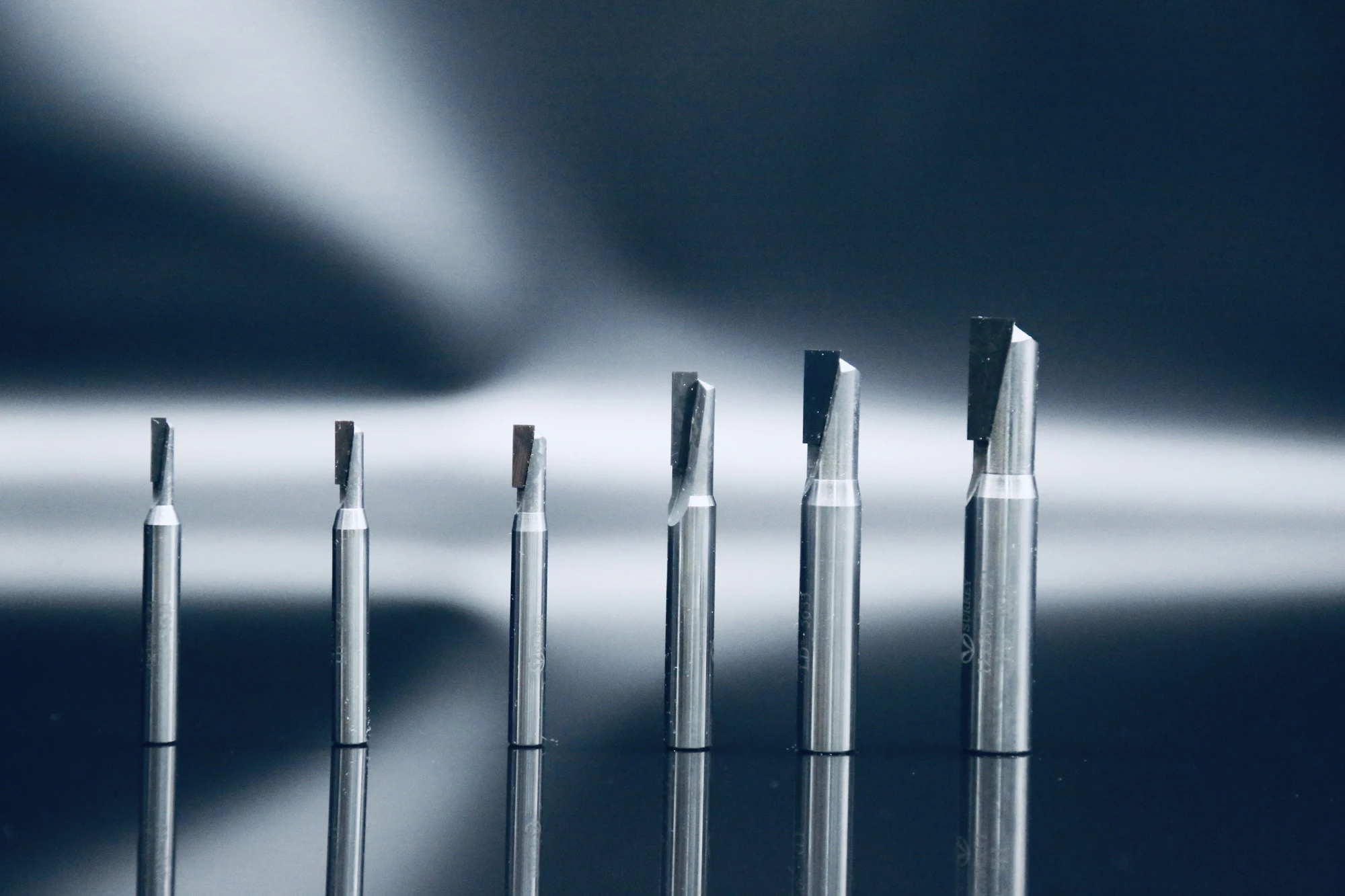 PCD SHANK CUTTER STRAIGHT CUT Z1 HM BODY working on chipboard panels, playwood, laminated, solid wood, corian-polymers and MDF.