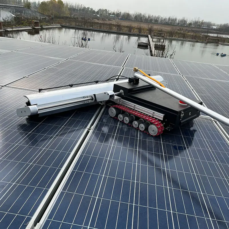 Photovoltaic cleaning robot Remote control tracked photovoltaic cleaning equipment special cleaning robot for power station