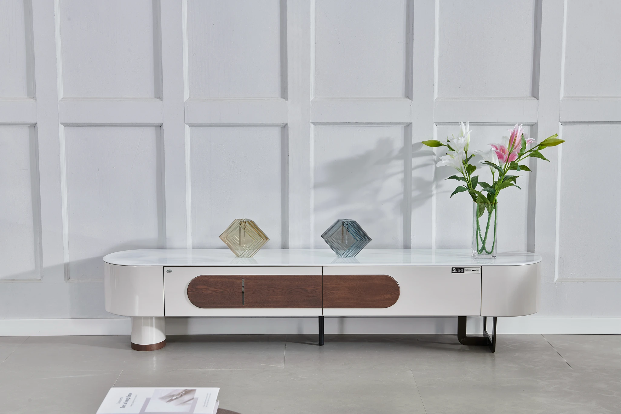 Heavy Duty Mobile Modern Classic Decoration Tv Stand Ability to Hold Tvs Fro Price of 85 Inch Luxury