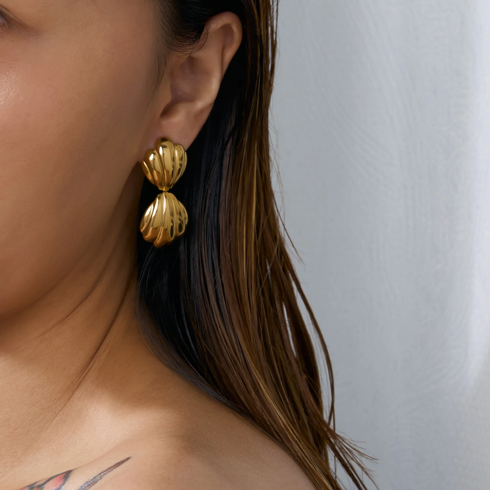 2024 Dazan New 18k Gold Plated Hypoallergenic Stainless Steel Vintage Shell Fashionable Dress Show Stud Earrings Fancy Jewelry