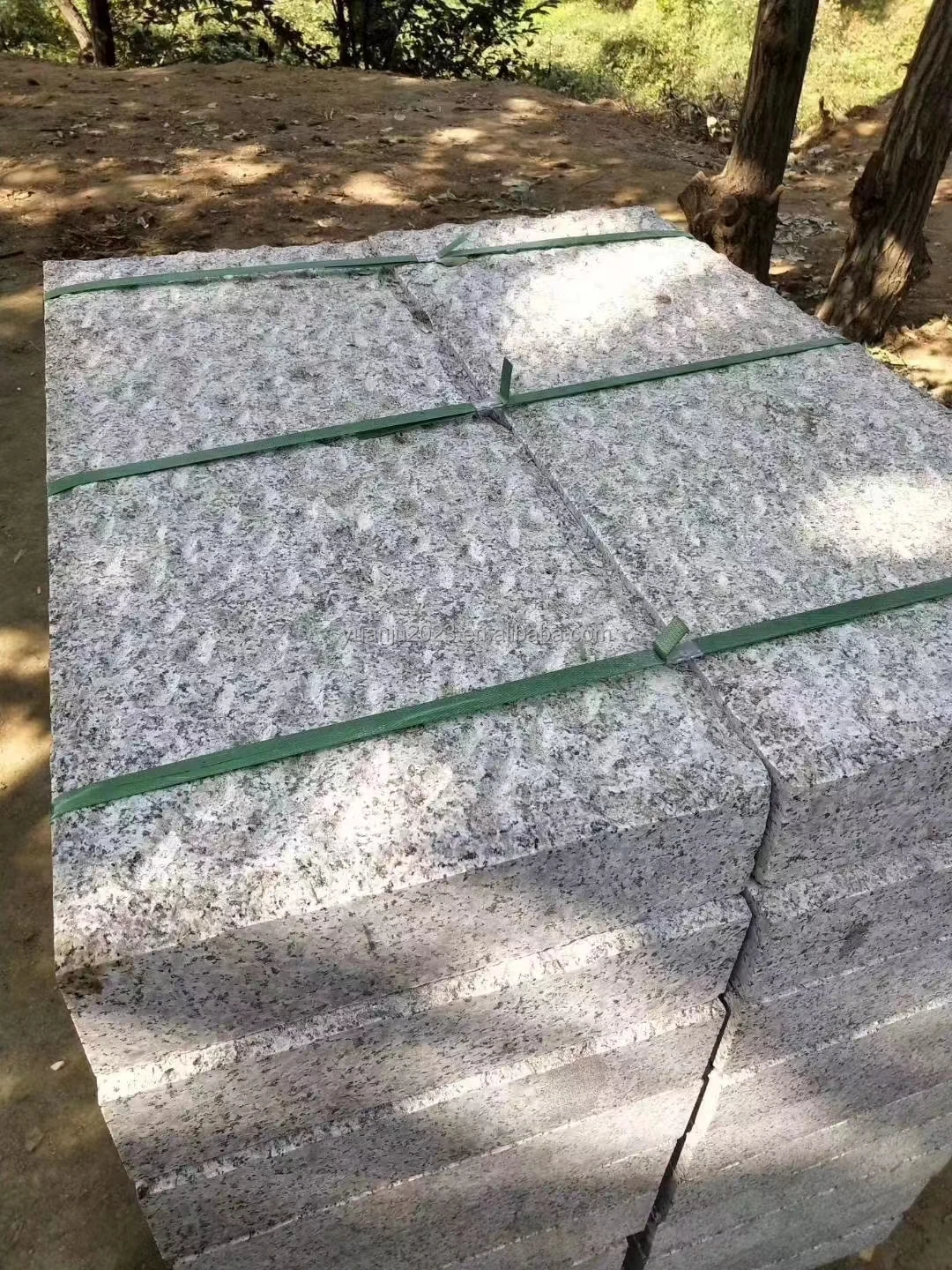 Polished round granite garden balls blasted granite kerbstones