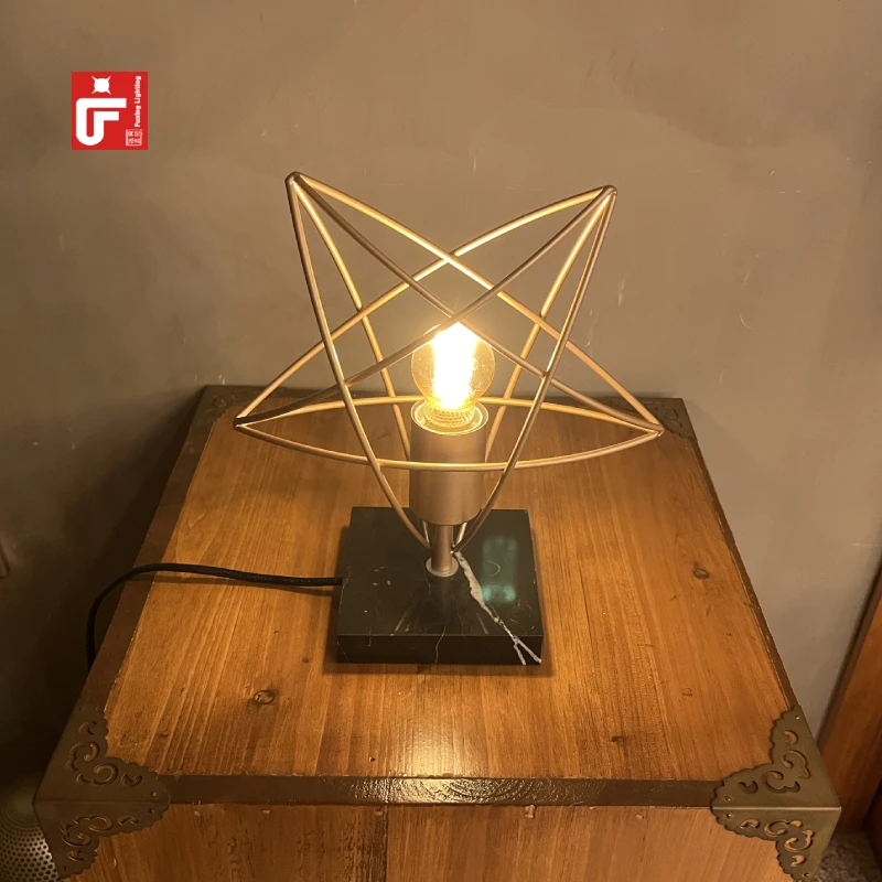 New Iron Art Pentagon Shaped Table Lamp Home Decoration LED Desk Modern Lighting Luxury