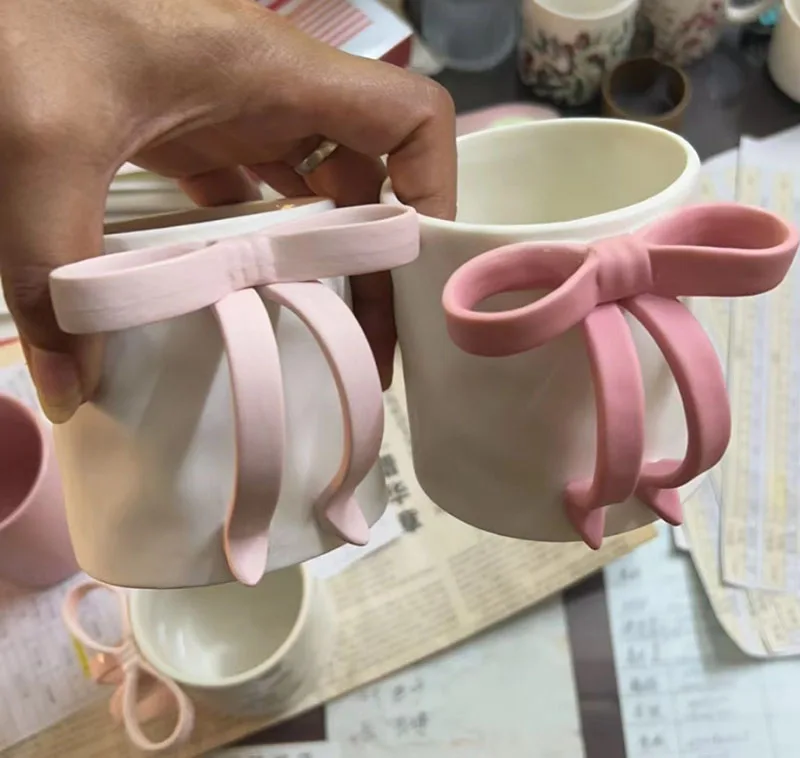 UCHOME Factory directly sell 3d embossed bow handle ceramic coffee mug creative cute girl heart pink princess cup