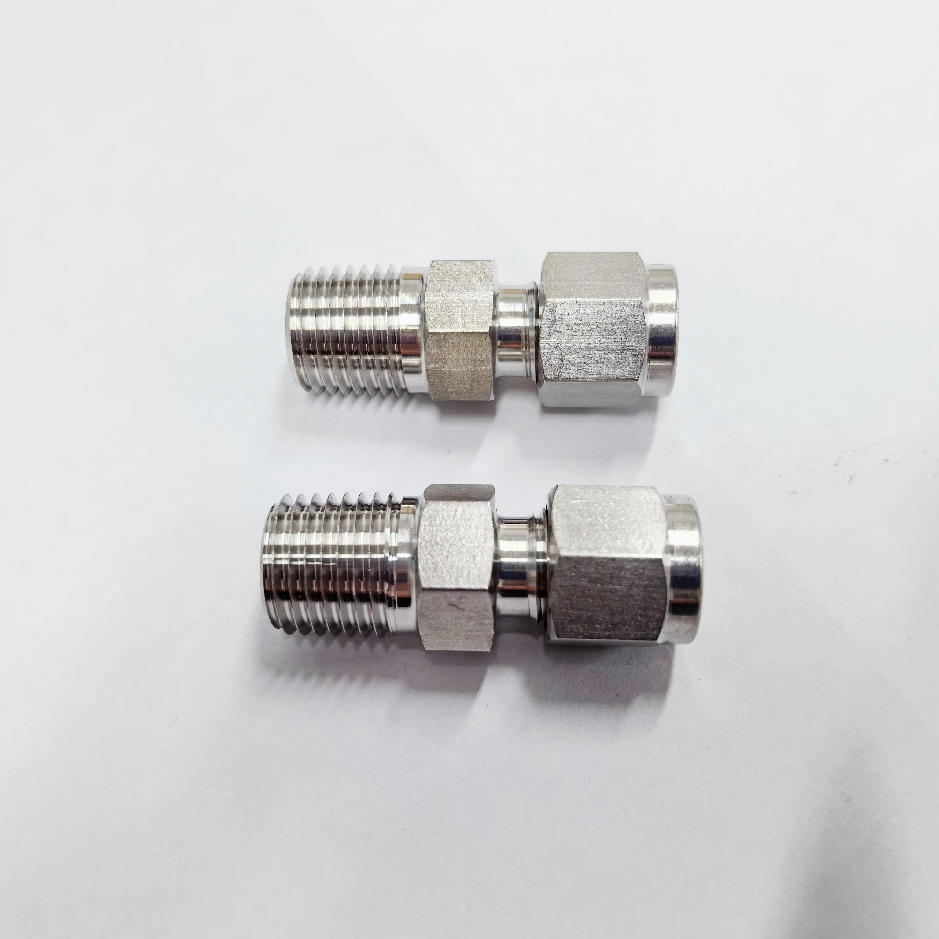 WM OEM Stainless Steel 304 Ferrule Compression Fitting Adapter connect 1/2 inch OD tube x 1/2 NPT Male thread Coupler