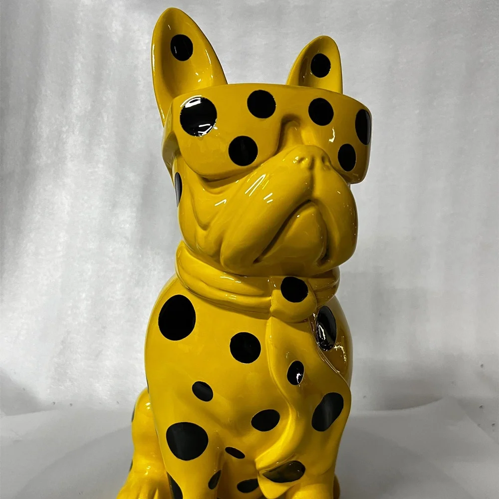 Animal Ornaments Yellow And Polka Dots Resin Sitting Dog Statue Decorative Dog Sculpture For Modern Art Gallery